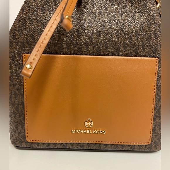 Michael kors Maeve bucket messenger bag purse brown acorn - Picture 4 of 12